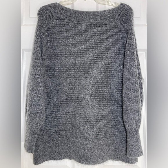 LANE BRYANT Women’s Plus Size Sweater Size 14/16 Gray - Picture 4 of 4